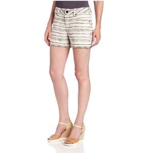 BCBG Cream multi color boyfriend cut short